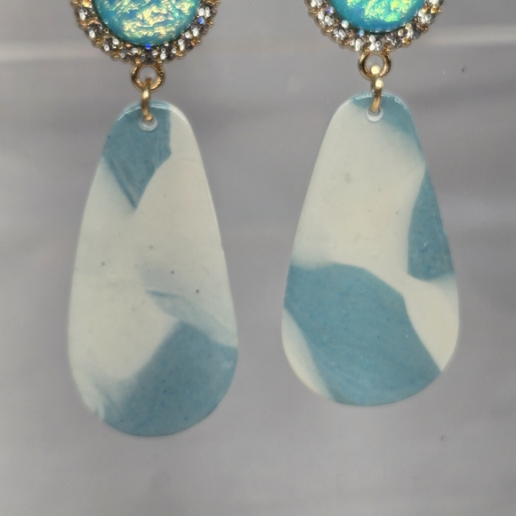 Chic Gold and Blue Dangle Earrings - Picture 4 of 5